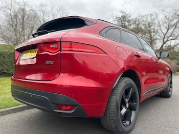 Used Jaguar F-Pace 2016 for sale - 77452602: Photo