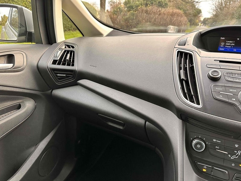 Vehicle 29