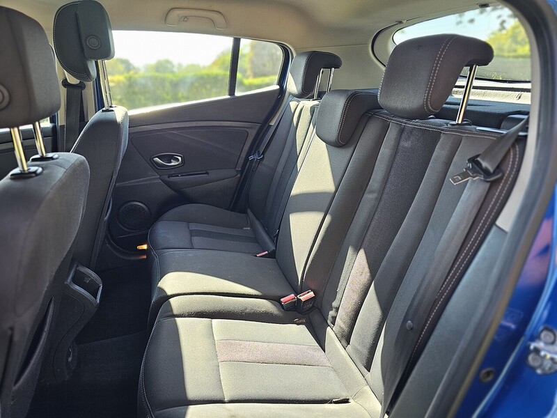 Used Renault Megane 2011 for sale - 76009400: Photo 29