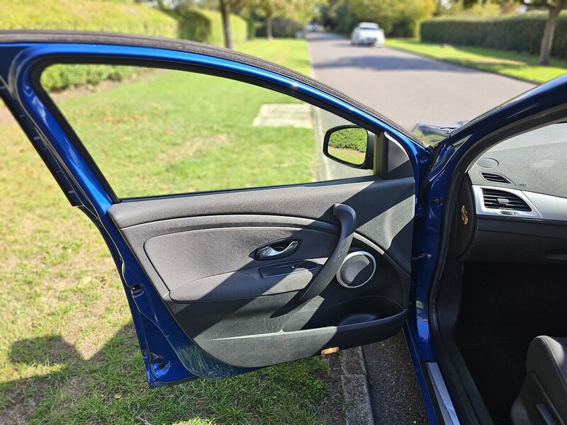 Used Renault Megane 2011 for sale - 76009400: Photo 37