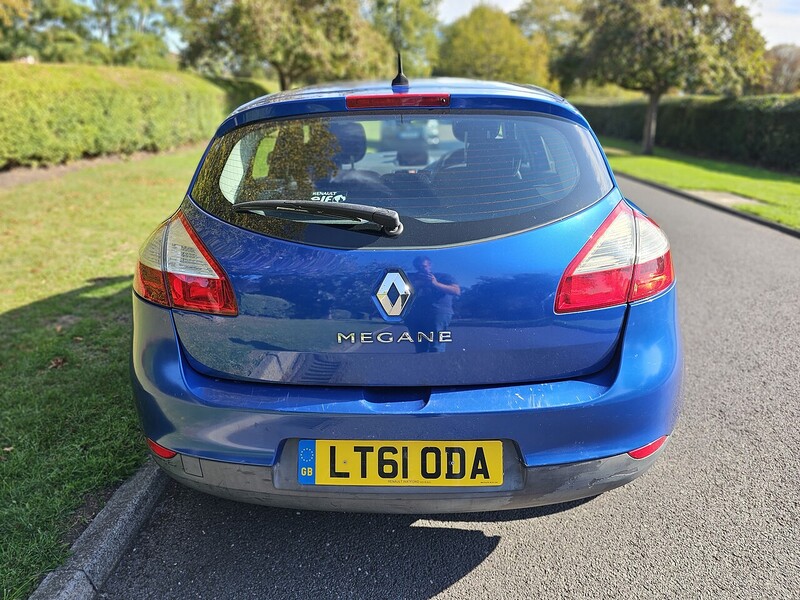 Used Renault Megane 2011 for sale - 76009400: Photo 4