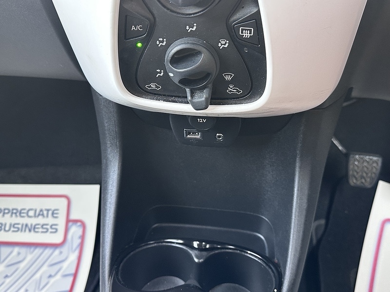 Used Peugeot 108 2014 for sale - 77342315: Photo 26