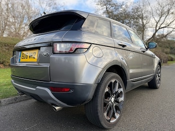 Used Land Rover Range Rover Evoque 2016 for sale - 76941681: Photo