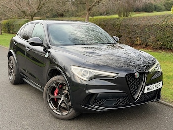 Used Alfa Romeo Stelvio 2019 for sale - 77044535: Photo