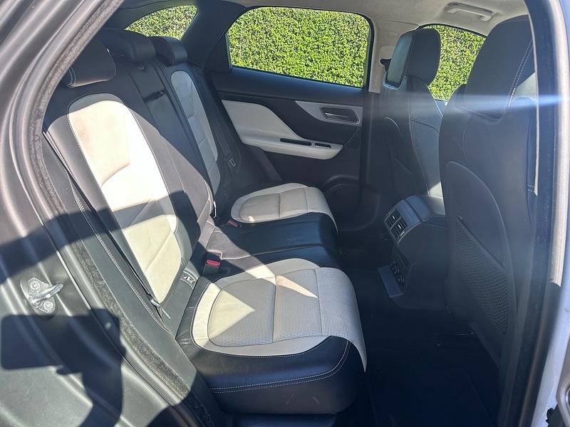 Used Jaguar F-Pace 2019 for sale - 77932635: Photo 21