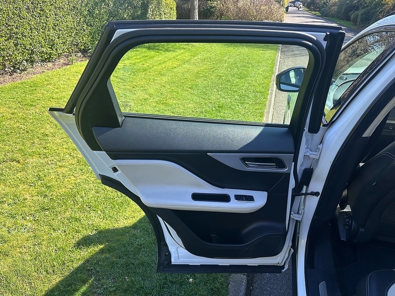 Used Jaguar F-Pace 2019 for sale - 77932635: Photo 25