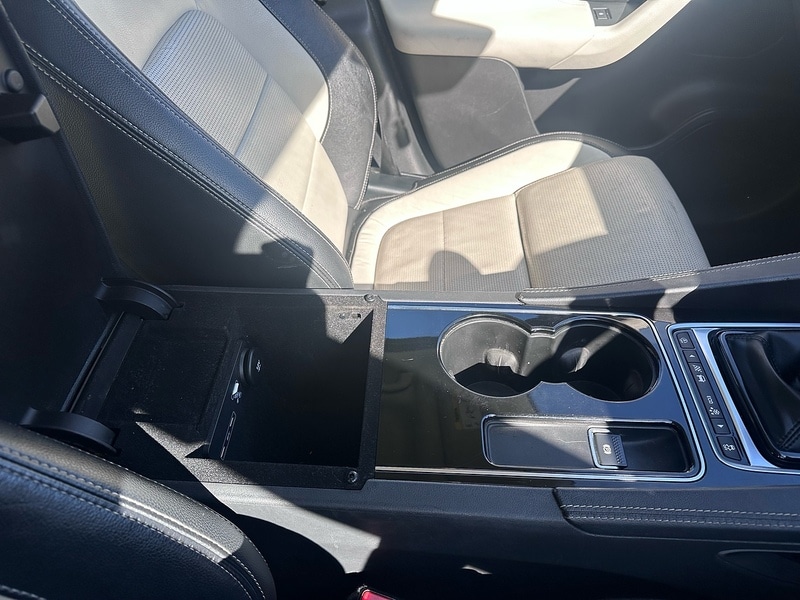 Used Jaguar F-Pace 2019 for sale - 77932635: Photo 36