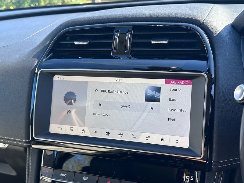 Used Jaguar F-Pace 2019 for sale - 77932635: Photo 45