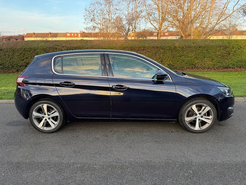 Used Peugeot 308 2016 for sale - 77135586: Photo 2