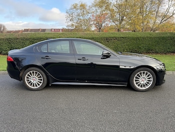 Used Jaguar XE 2016 for sale - 76520840: Photo