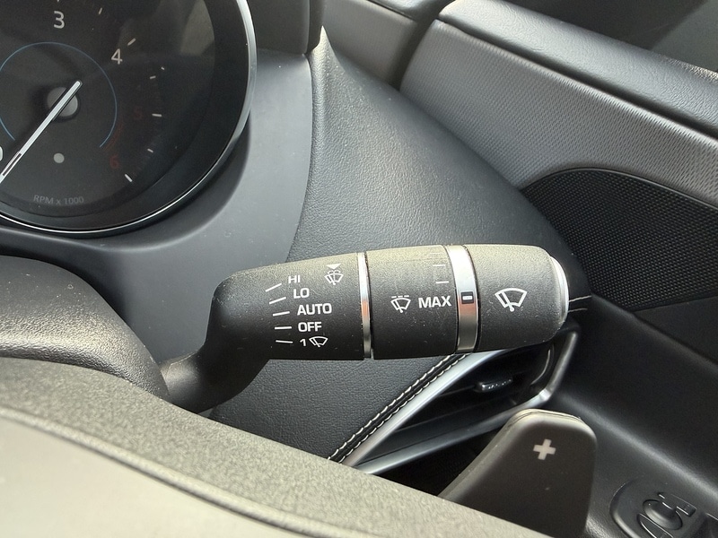 Used Jaguar XE 2016 for sale - 76520840: Photo 38