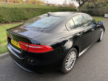 Used Jaguar XE 2016 for sale - 76520840: Photo