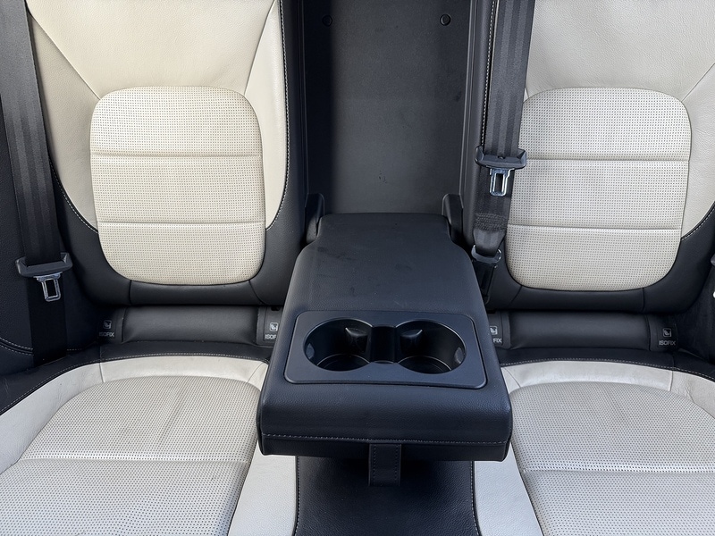 Used Jaguar XE 2016 for sale - 76520840: Photo 46