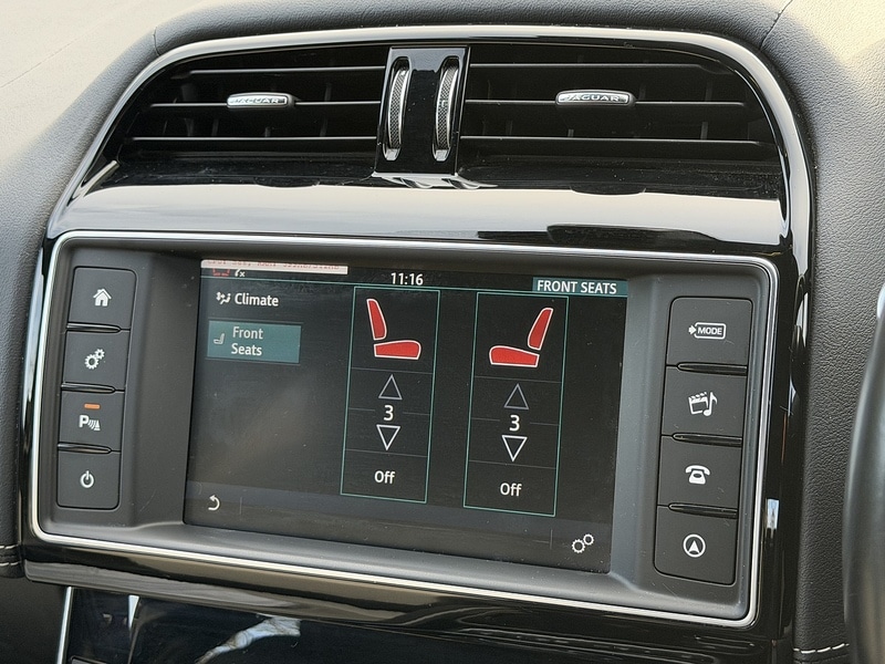 Used Jaguar XE 2016 for sale - 76520840: Photo 51