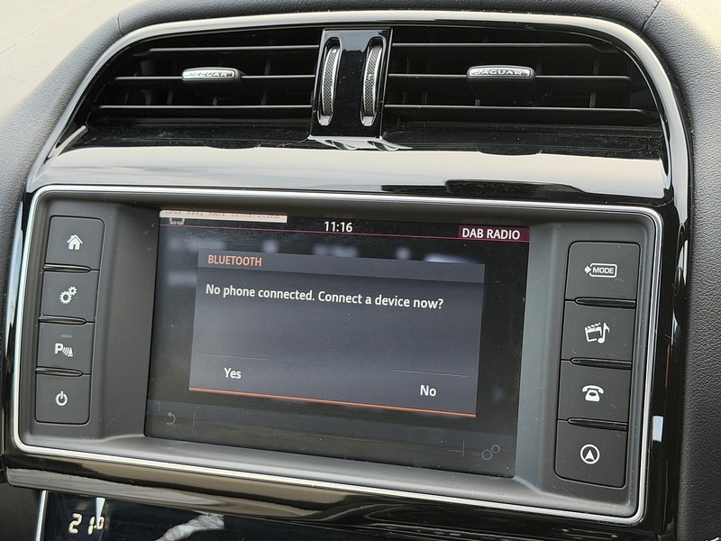 Used Jaguar XE 2016 for sale - 76520840: Photo 52