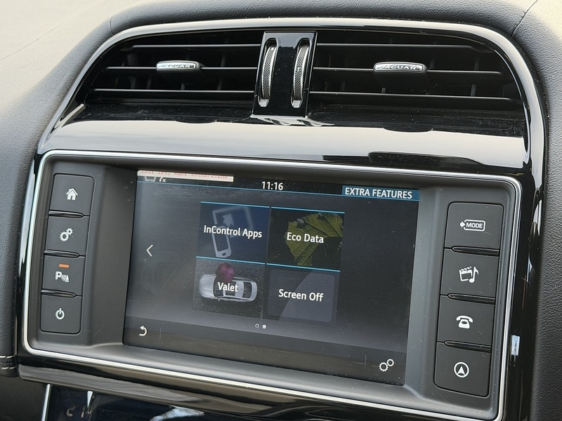 Used Jaguar XE 2016 for sale - 76520840: Photo 57