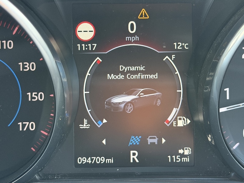 Used Jaguar XE 2016 for sale - 76520840: Photo 58