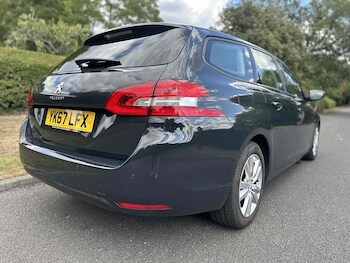 Used Peugeot 308 SW 2017 for sale - 75681010: Photo