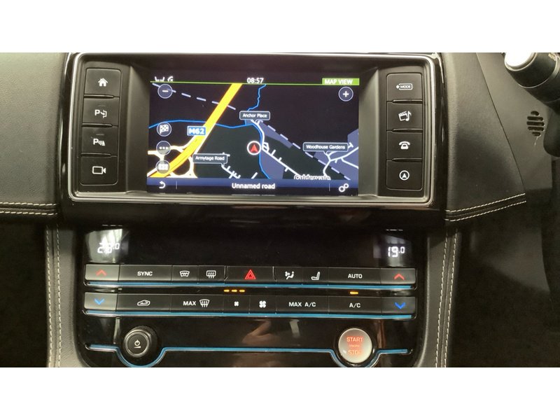 Used Jaguar F-Pace 2017 for sale - 78077254: Photo 10