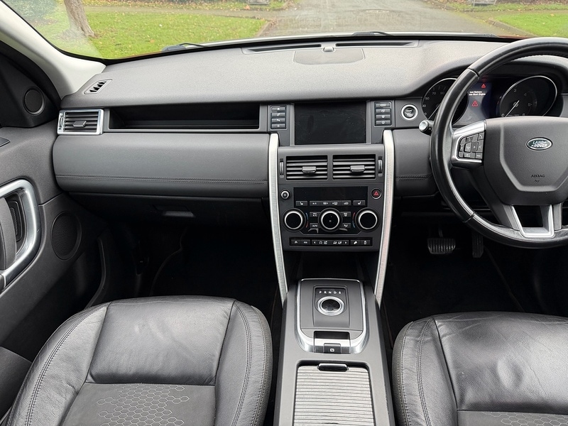 Used Land Rover Discovery Sport 2015 for sale - 77342327: Photo 15