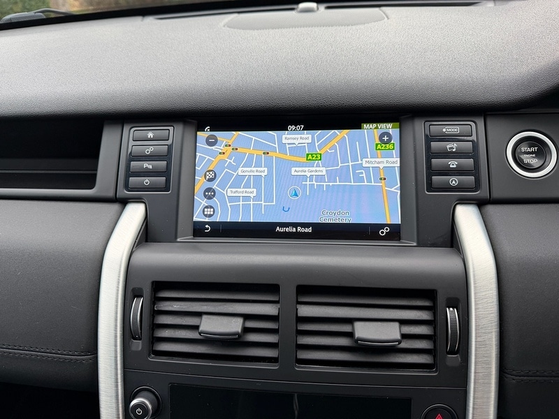 Used Land Rover Discovery Sport 2015 for sale - 77342327: Photo 40