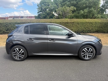 Used Peugeot 208 2023 for sale - 79444168: Photo
