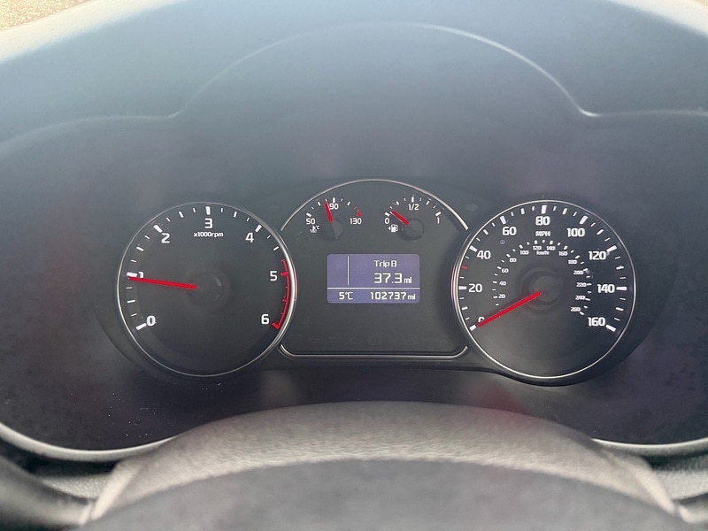 Used Kia Carens 2018 for sale - 77399917: Photo 14