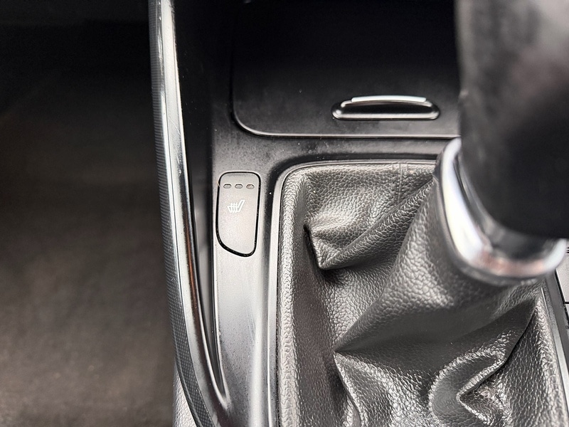 Used Kia Carens 2018 for sale - 77399917: Photo 29