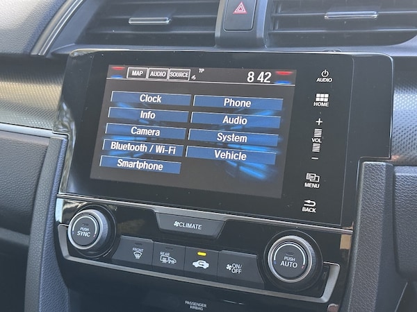 Used Honda Civic 2017 for sale - 76171098: Photo 41