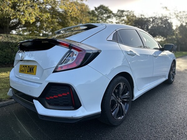 Used Honda Civic 2017 for sale - 76171098: Photo 4