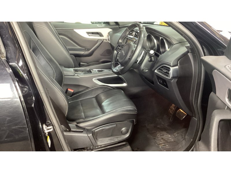 Used Jaguar F-Pace 2017 for sale - 77527987: Photo 7