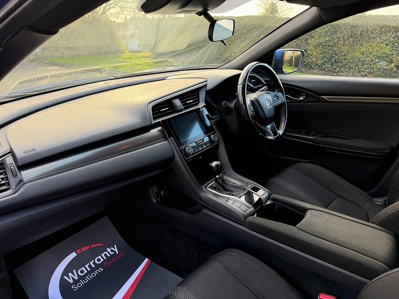 Used Honda Civic 2017 for sale - 77046225: Photo 18