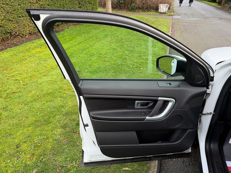 Used Land Rover Discovery Sport 2018 for sale - 77044532: Photo 29