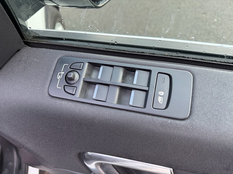 Used Land Rover Discovery Sport 2018 for sale - 77044532: Photo 34