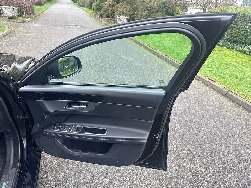 Used Jaguar XF for sale - 77864463: Photo 32