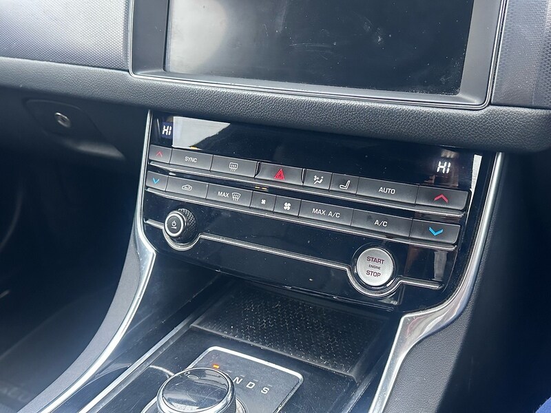 Used Jaguar XF for sale - 77864463: Photo 43