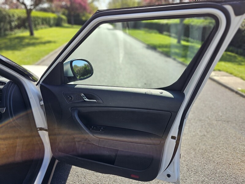 Used Skoda Yeti 2017 for sale - 78173390: Photo 44