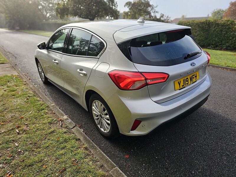 Used Ford Focus 2019 for sale - 76022451: Photo 6