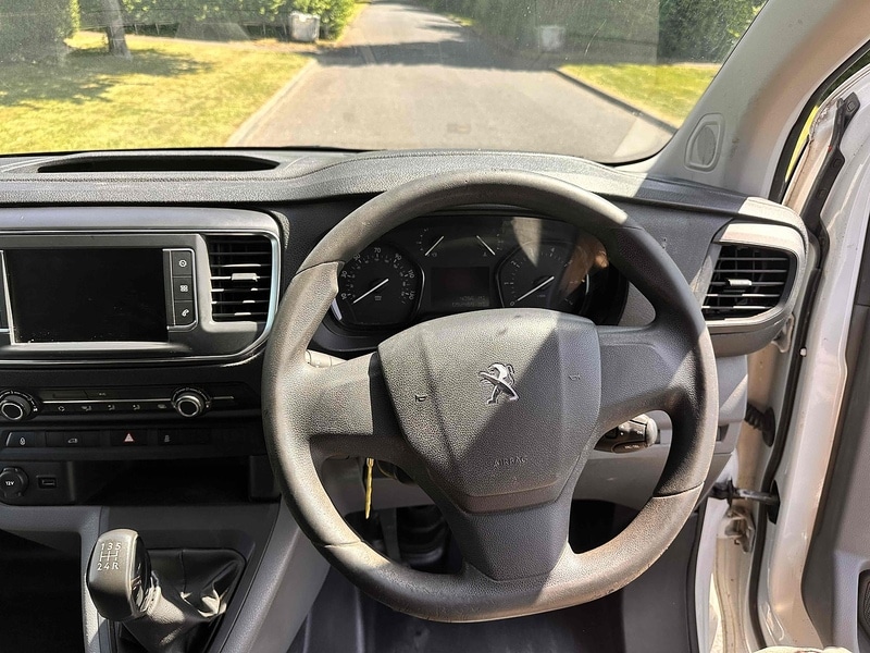 Used Peugeot Expert 2016 for sale - 76692603: Photo 16