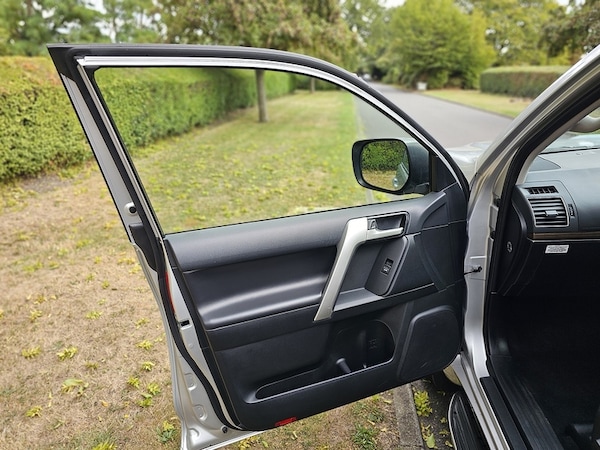 Used Toyota Landcruiser 2019 for sale - 75238691: Photo 14