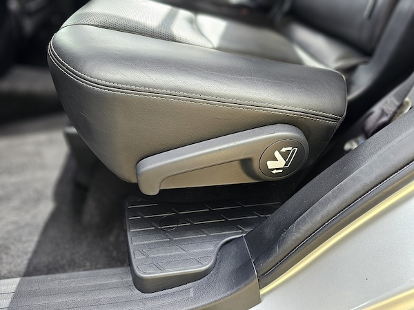 Used Toyota Landcruiser 2019 for sale - 75238691: Photo 54