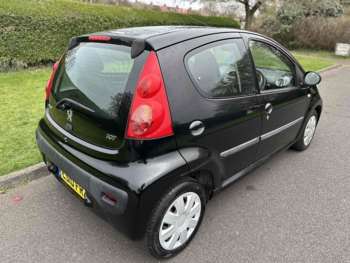 Used Peugeot 107 2010 for sale - 74144904: Photo