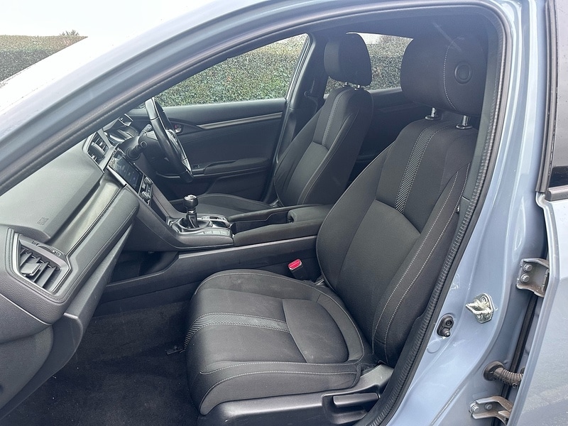 Used Honda Civic 2017 for sale - 77622018: Photo 18