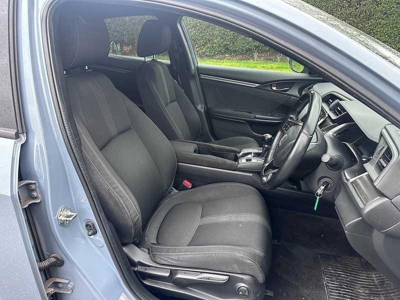 Used Honda Civic 2017 for sale - 77622018: Photo 24