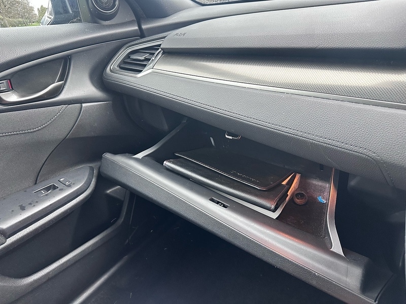 Used Honda Civic 2017 for sale - 77622018: Photo 27