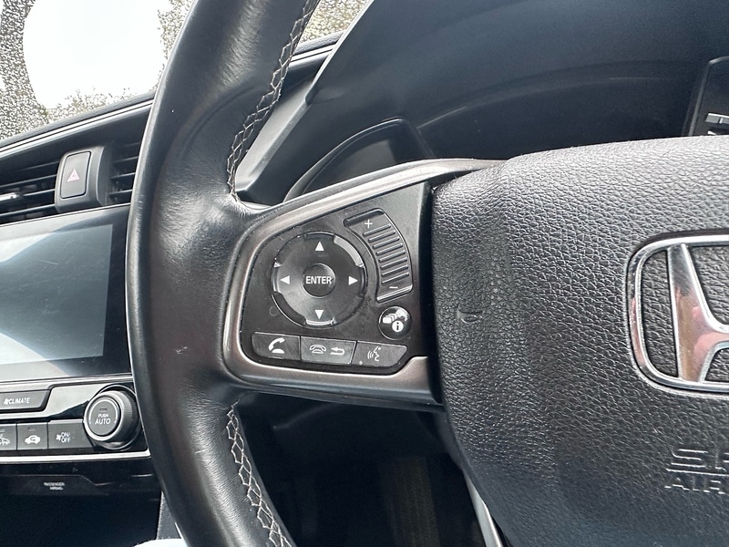 Used Honda Civic 2017 for sale - 77622018: Photo 29