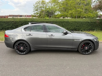 Used Jaguar XE 2017 for sale - 79259021: Photo