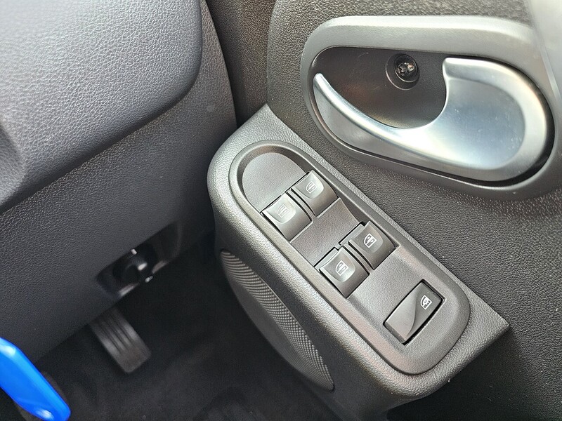 Used Dacia Duster 2017 for sale - 76128060: Photo 17