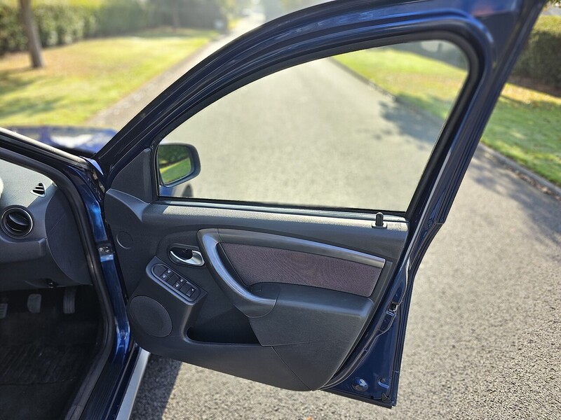 Used Dacia Duster 2017 for sale - 76128060: Photo 28