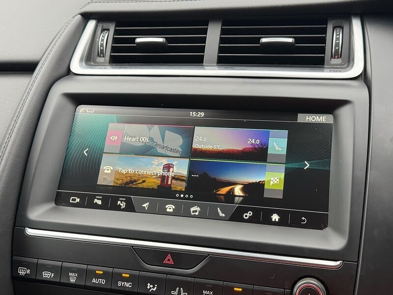 Used Jaguar E-Pace 2018 for sale - 77399913: Photo 45